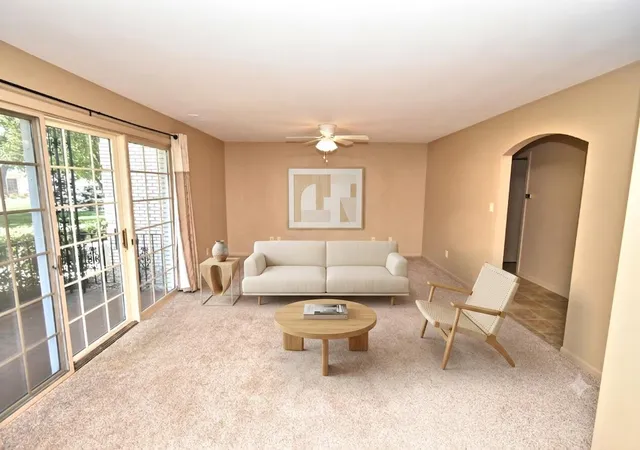 5th image of 2288 Bordeaux Walk #D1, Highland, IN 46322 | MLS# 841779