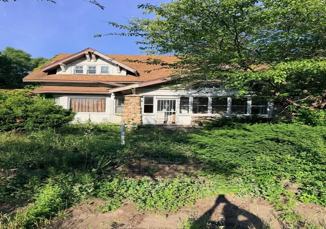 1st image of 665 Fillmore St, Gary, IN 46402 | MLS# 841890