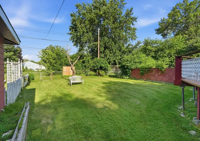 Homes for sale in Lake Station, IN | 2823 Vermillion St, Lake Station, IN 46405 | MLS# 841782