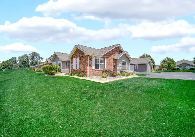 Homes for sale in Griffith, IN | 1024 N Woodlawn Ave, Griffith, IN 46319 | MLS# 841792