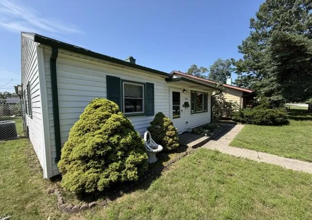 Homes for sale in Hammond, IN | 1636 E 173Rd Pl, Hammond, IN 46324 | MLS# 841783