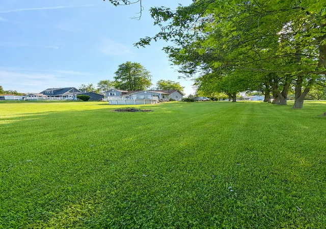 17th image of 17247 Mount St, Lowell, IN 46356 | MLS# 841813