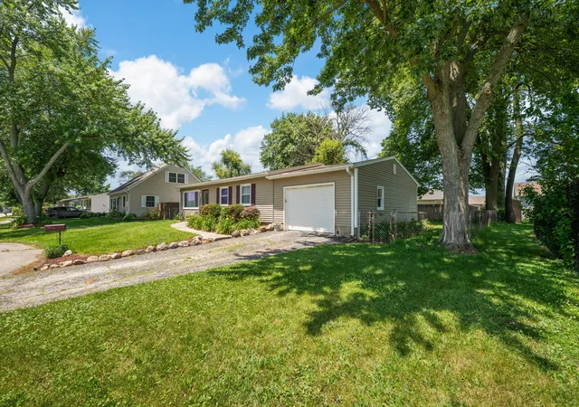 Homes for sale in Westville, IN | 509 E Jefferson St, Westville, IN 46391 | MLS# 841870