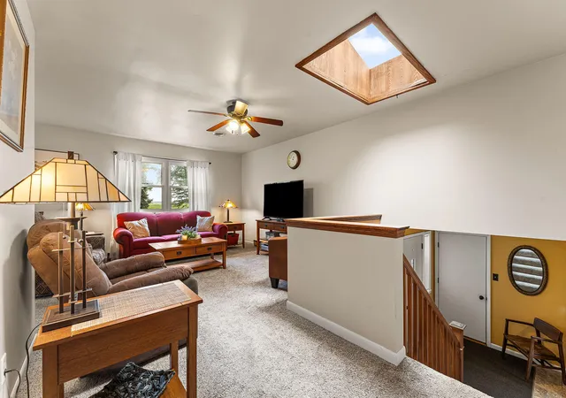 4th image of 374 E 1125 S, Kouts, IN 46347 | MLS# 841910