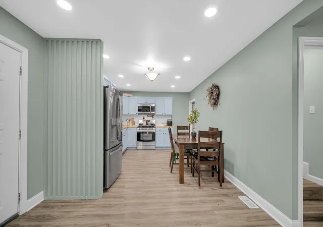 5th image of 1121 Wright St, Gary, IN 46404 | MLS# 841824