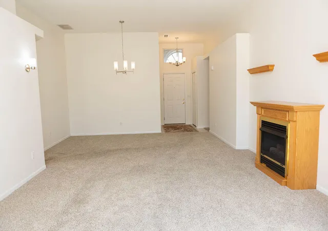 Photo 3 of Single family home for sale at 11141 Briarcliff Ct, Crown Point, IN 46307 | MLS# 841852 | Listing updated on 2026-09-19
