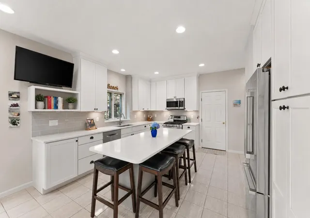 4th image of 1591 Hogan Ave, Chesterton, IN 46304 | MLS# 842114