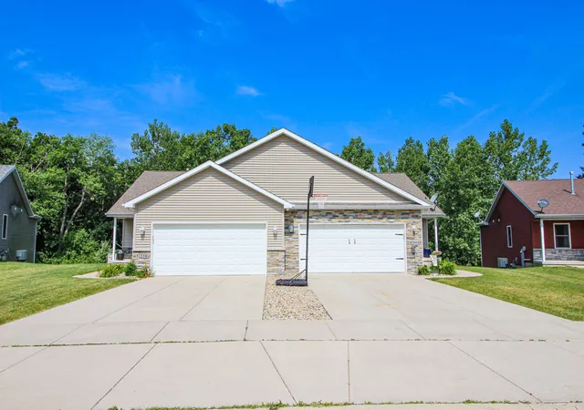 Homes for sale in Lowell, IN | 17312 17314 Brookwood Dr, Lowell, IN 46356 | MLS# 841923