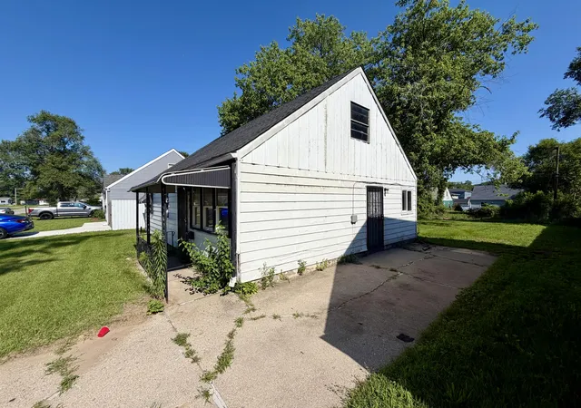 2nd image of 3722 W 20th Pl, Gary, IN 46404 | MLS# 841876