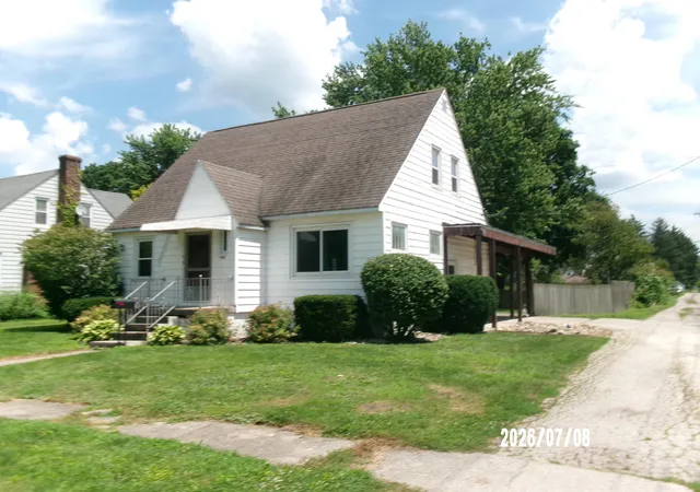 2nd image of 703 N 1st, Kentland, IN 47951 | MLS# 841977