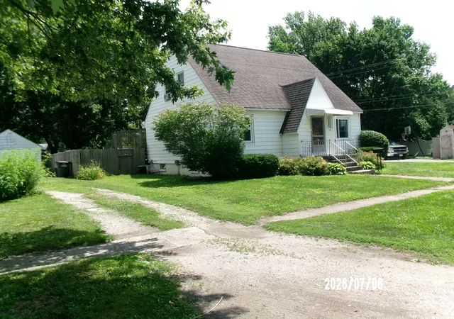 Photo 3 of Single family home for sale at 703 North 1st, Kentland, IN 47951 | MLS# 841977 | Listing updated on 2026-09-27
