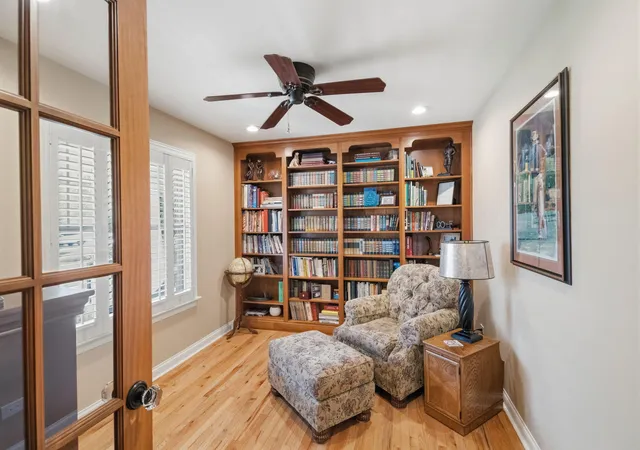 5th image of 1018 Sterling Ct, Crown Point, IN 46307 | MLS# 841902