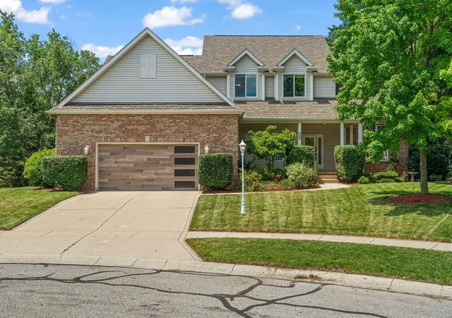 Photo 3 of Sale Pending at 1156 Smallwood Trl, Valparaiso, IN 46385 | MLS# 841924 | Listing updated on 2026-09-14