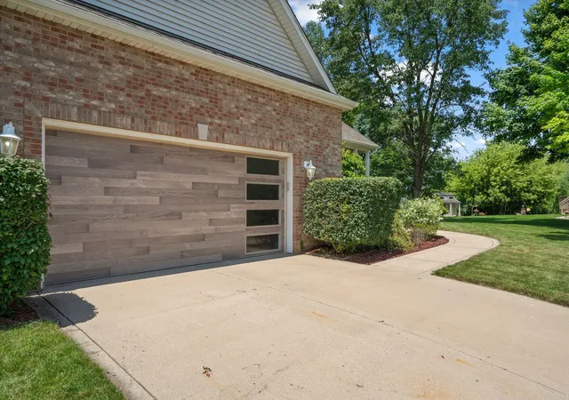 45th image of 1156 Smallwood Trl, Valparaiso, IN 46385 | MLS# 841924