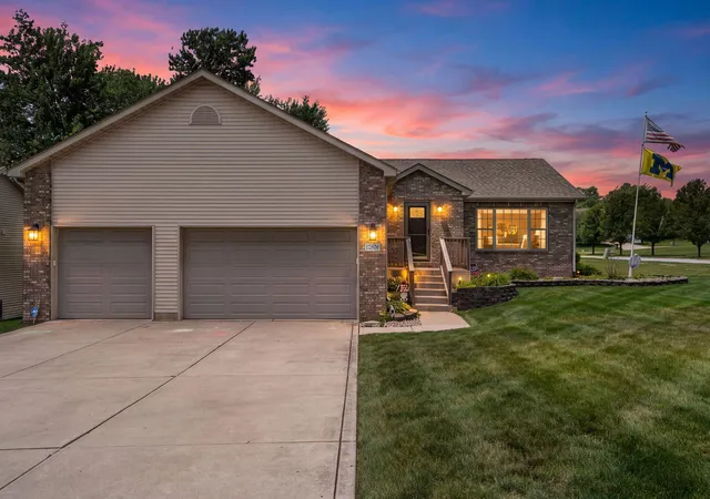 2nd image of 12806 Fawn Ct, Cedar Lake, IN 46303 | MLS# 841958