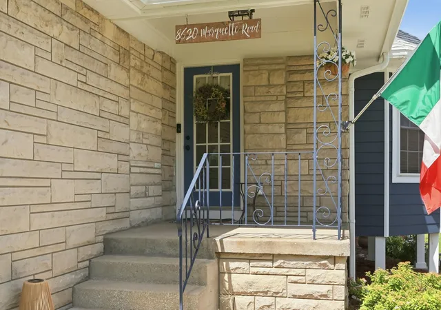 Photo 3 of Single family home for sale at 8620 Marquette Rd, Schererville, IN 46375 | MLS# 842070 | Listing updated on 2026-09-29