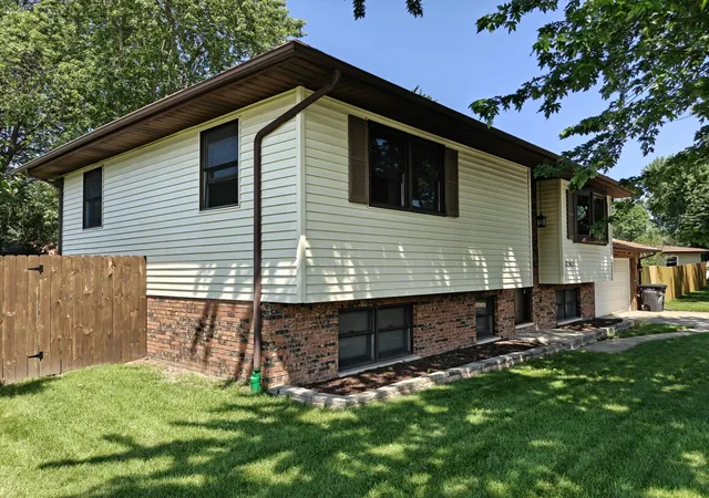 39th image of 3042 Dutch Mill St, Portage, IN 46368 | MLS# 841934