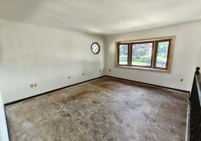 4th image of 3042 Dutch Mill St, Portage, IN 46368 | MLS# 841934