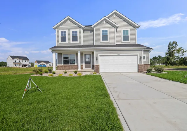 Photo 1 of Single family home for sale at 2520 Iowa St, Crown Point, IN 46307 | MLS# 841992 | Listing updated on 2026-09-02