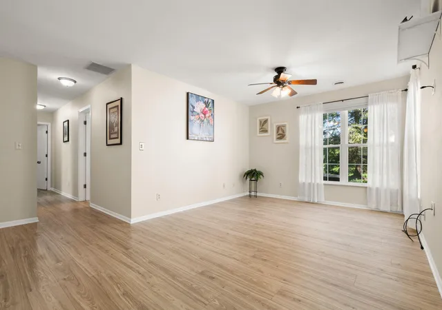 3rd image of 2925 Foggy Glen Dr, Valparaiso, IN 46385 | MLS# 841936