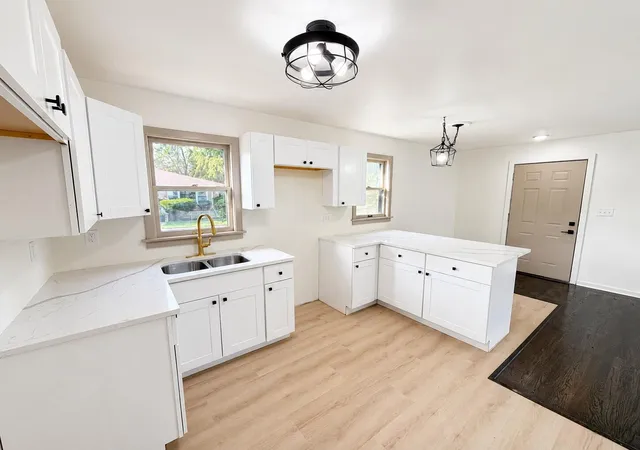 4th image of 2402 Polk St, Gary, IN 46407 | MLS# 842118