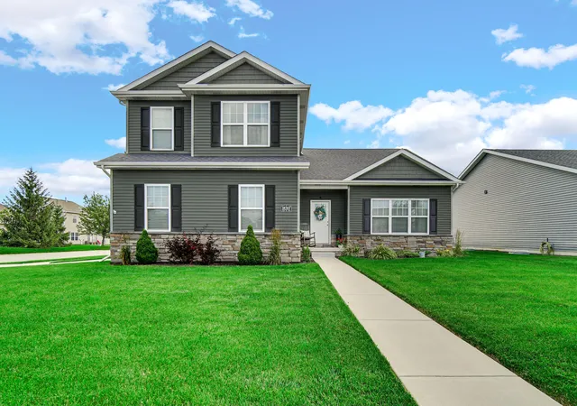 1st image of 18307 Peggy Sue Dr, Lowell, IN 46356 | MLS# 842258
