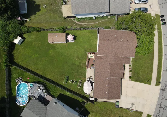 32nd image of 2048 Landmark St, Portage, IN 46368 | MLS# 842007