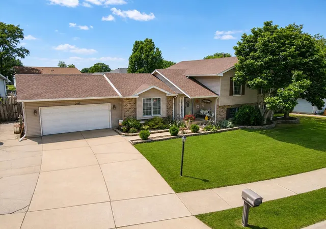 4th image of 2048 Landmark St, Portage, IN 46368 | MLS# 842007