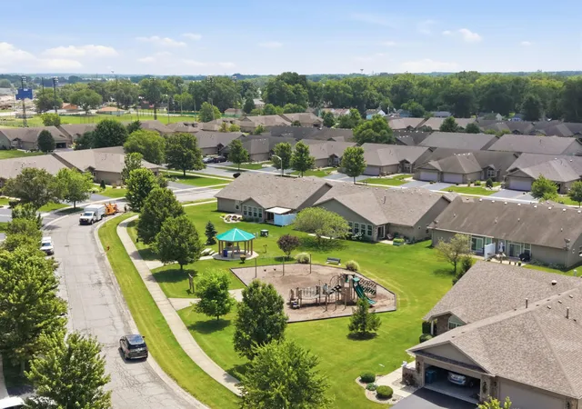 33rd image of 430 Holley Dr, Crown Point, IN 46307 | MLS# 842158