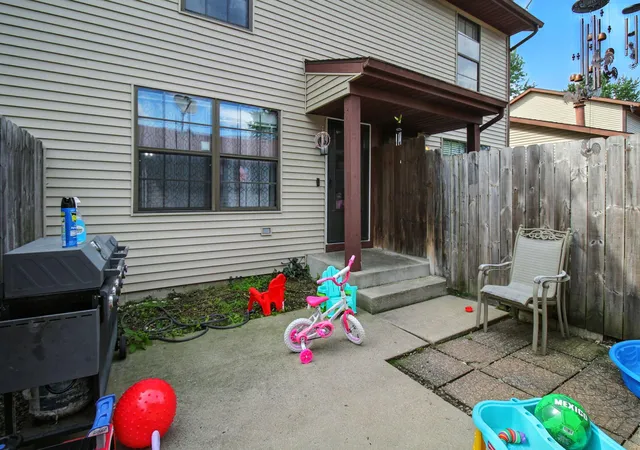 34th image of 2110 Yorktowne Dr, Valparaiso, IN 46383 | MLS# 841971