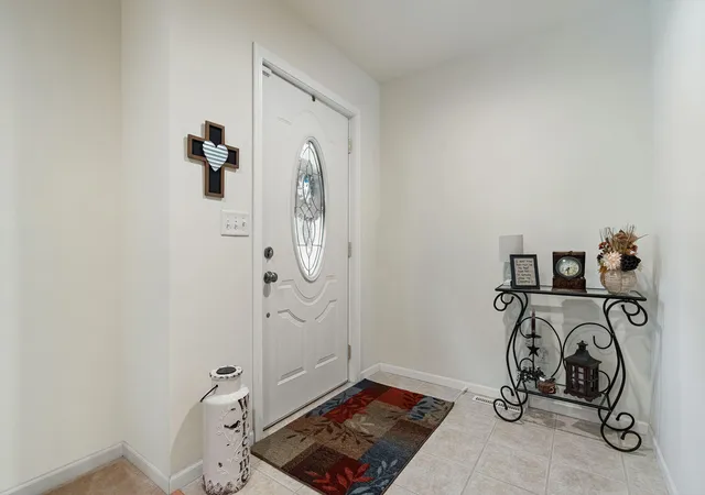 Photo 3 of Sale Pending at 2842 Cardinal Dr, Wheatfield, IN 46392 | MLS# 842906 | Listing updated on 2026-08-21