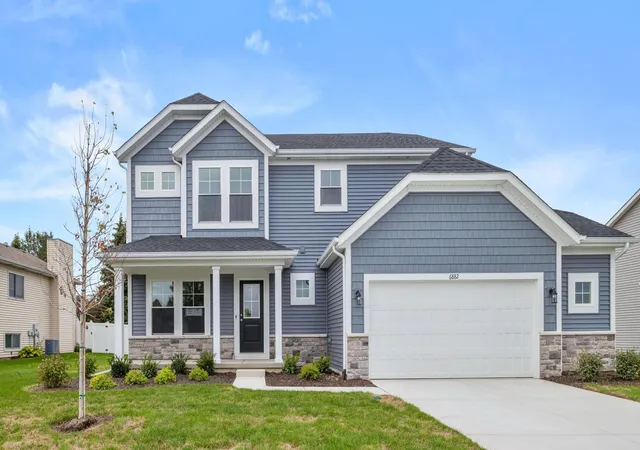 Photo 1 of Single family home for sale at 6882 Foxwood Dr, Schererville, IN 46375 | MLS# 841980 | Listing updated on 2026-10-02