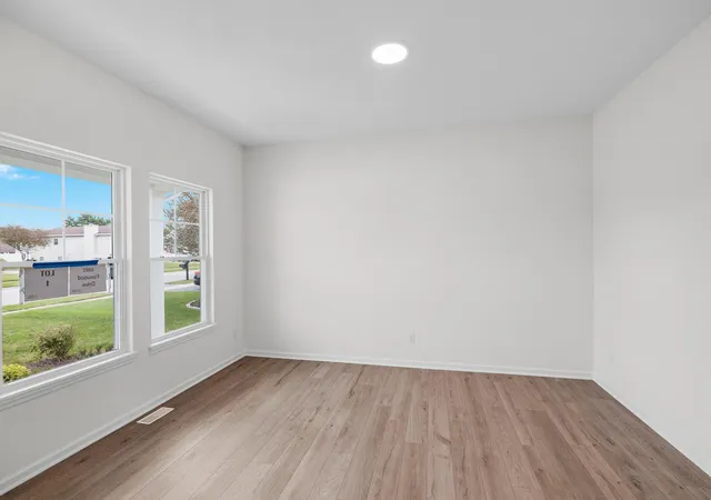 Photo 3 of Single family home for sale at 6882 Foxwood Dr, Schererville, IN 46375 | MLS# 841980 | Listing updated on 2026-10-02