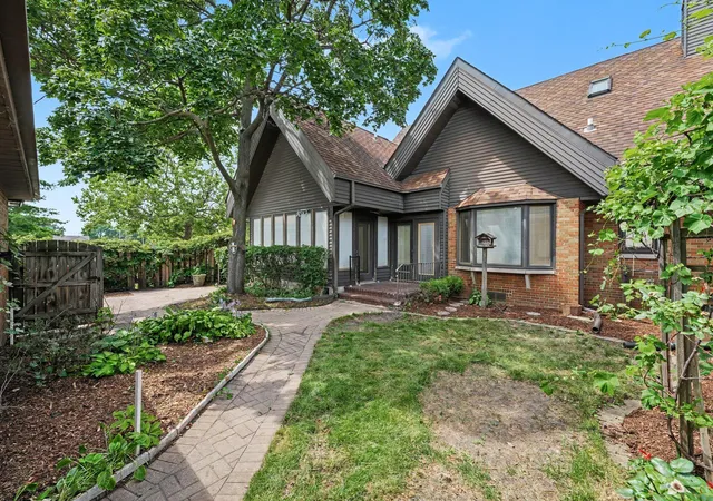 4th image of 3106 Condit St, Highland, IN 46322 | MLS# 842192