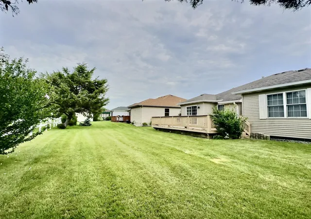 Homes for sale in Crown Point, IN | 7448 Mary Kay Ct, Crown Point, IN 46307 | MLS# 842060
