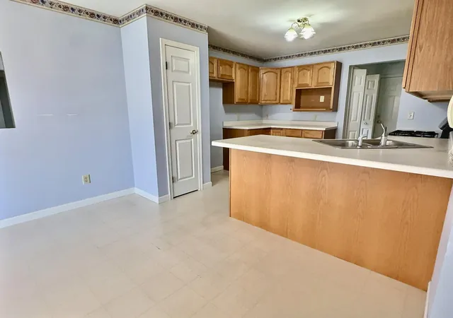 Homes for sale in Crown Point, IN | 7448 Mary Kay Ct, Crown Point, IN 46307 | MLS# 842060