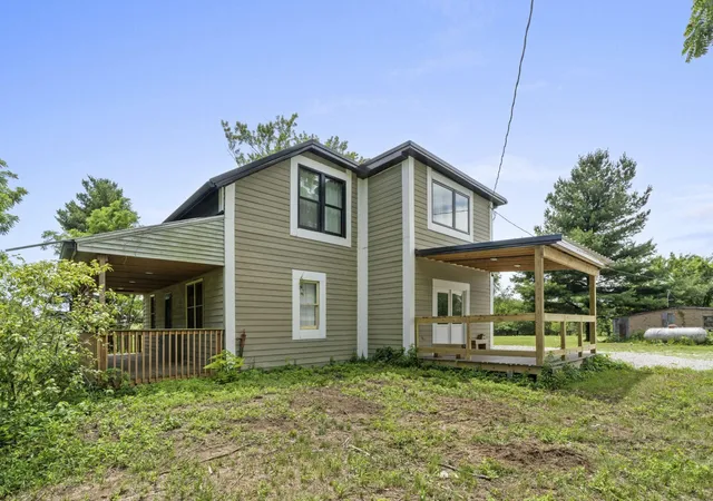 2nd image of 7103 N 725 W, Winamac, IN 46996 | MLS# 842036