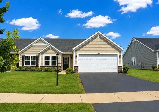 Photo 2 of Sale Pending at 15521 W 101st Lane, Dyer, IN 46311 | MLS# 842046 | Listing updated on 2026-10-02