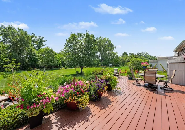 3rd image of 1933 Ferndale Dr, Dyer, IN 46311 | MLS# 843309
