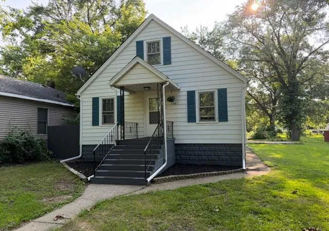 1st image of 3760 Maple St, Hobart, IN 46342 | MLS# 842083