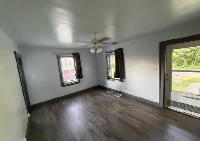 2nd image of 3760 Maple St, Hobart, IN 46342 | MLS# 842083
