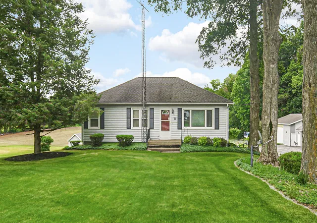 2nd image of 5567 N 350 E, Rolling Prairie, IN 46371 | MLS# 842066