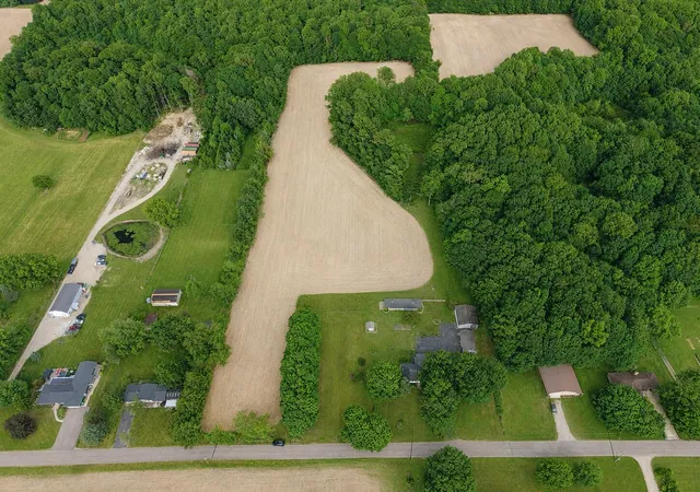 3rd image of 5567 N 350 E, Rolling Prairie, IN 46371 | MLS# 842066
