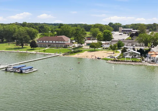 3rd image of 7312 W 136Th Ct, Cedar Lake, IN 46303 | MLS# 842399
