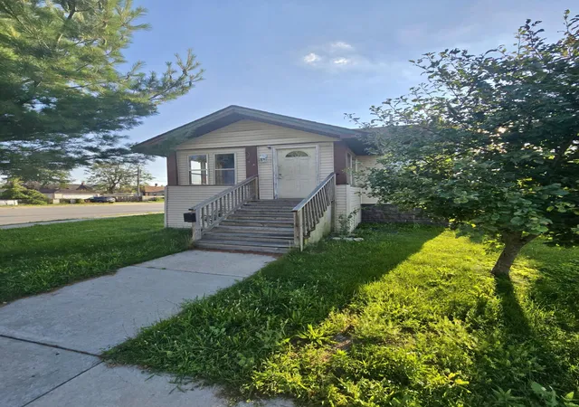 2nd image of 4648 Torrence Ave, Hammond, IN 46327 | MLS# 842074