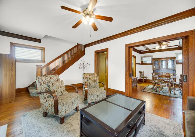 Homes for sale in Whiting, IN | 1928 Lincoln Ave, Whiting, IN 46394 | MLS# 842183