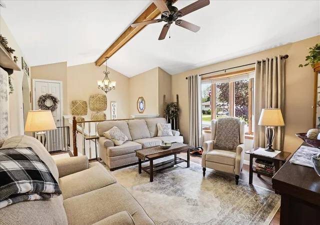 Photo 4 of Sale Pending at 291 Streamwood Dr, Valparaiso, IN 46383 | MLS# 842202 | Listing updated on 2026-08-27
