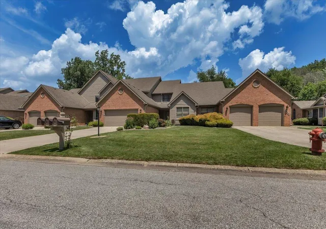 42nd image of 1004 Muirfield Ct, Schererville, IN 46375 | MLS# 842214