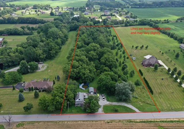 2nd image of 16405 Cline St, Lowell, IN 46356 | MLS# 842128