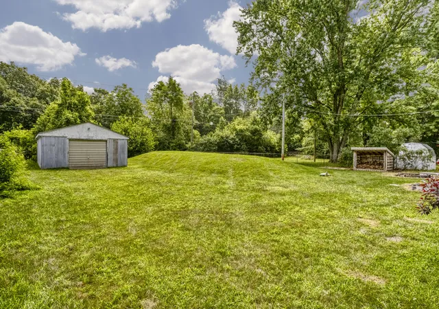 Photo 2 of Single family home for sale at 9713 N 490 East, De Motte, IN 46310 | MLS# 842177 | Listing updated on 2026-08-23